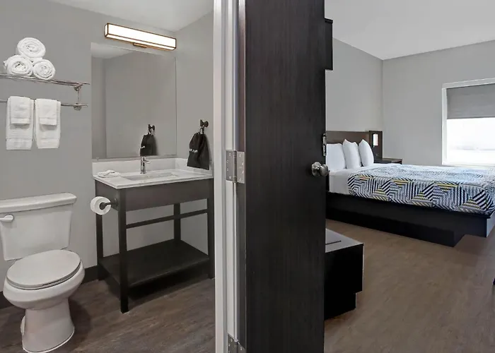 6 Worth, Tx - Downtown East Hotel Fort Worth