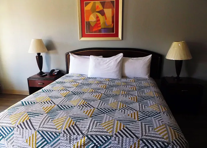 Hotel 6 Worth, Tx - Downtown East 3*